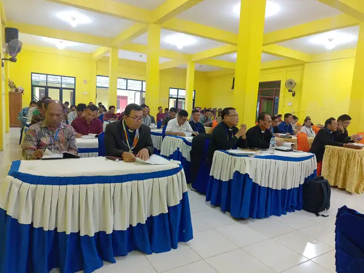 LCMS kontribusikan buku BIL
